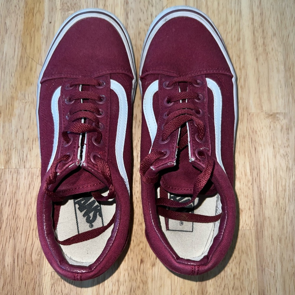 Maroon Old Skool Vans, W 7.5, M 6